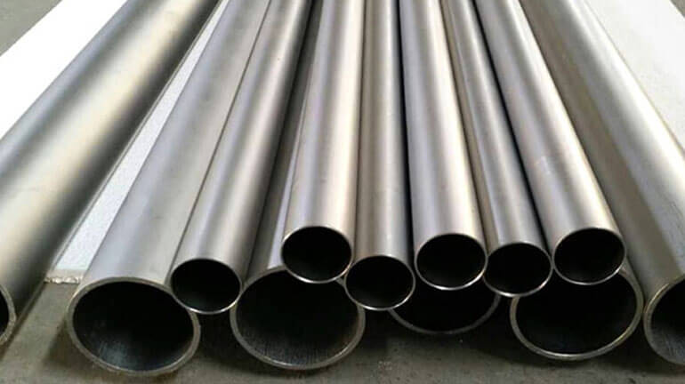 incoloy-825-seamless-piping.jpg